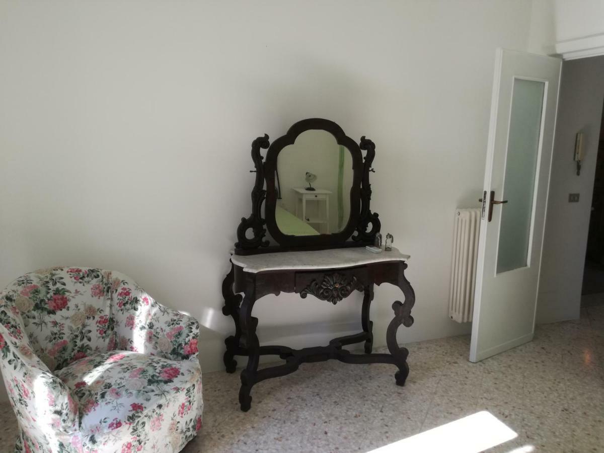 Villa Mariolina Guest House 巴里 外观 照片