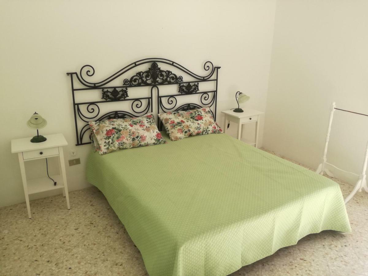 Villa Mariolina Guest House 巴里 外观 照片